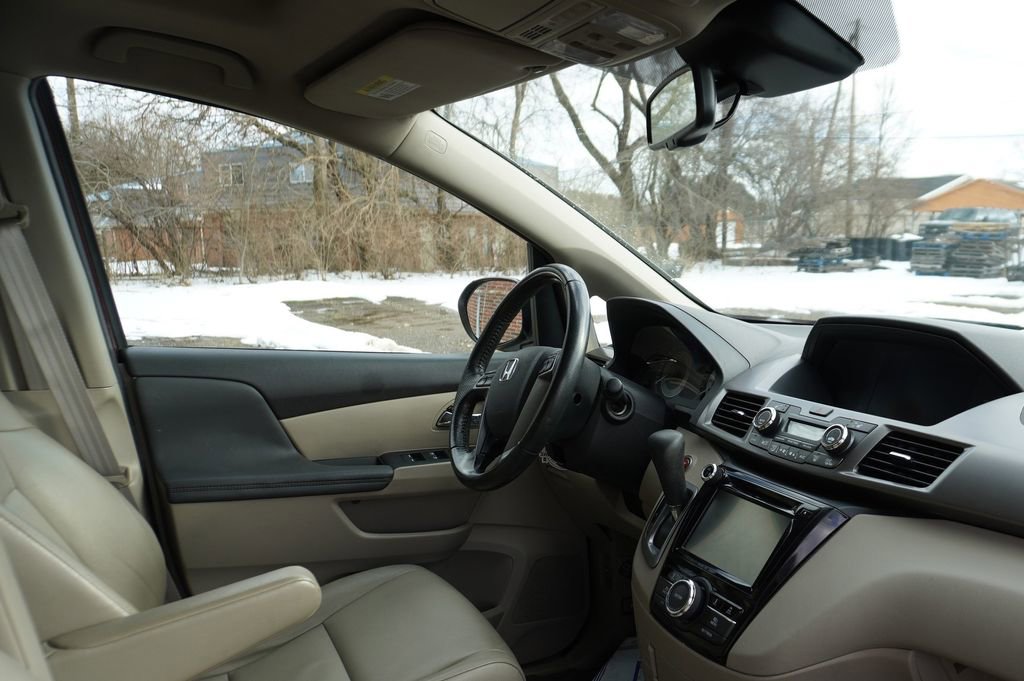 Used 2016 Honda Odyssey EX-L image 9