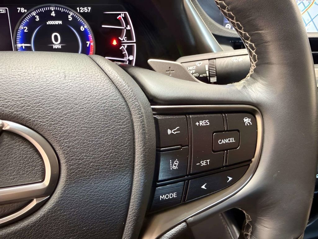 Used 2019 Lexus ES 350 w/ Accessory Package FWD image 26