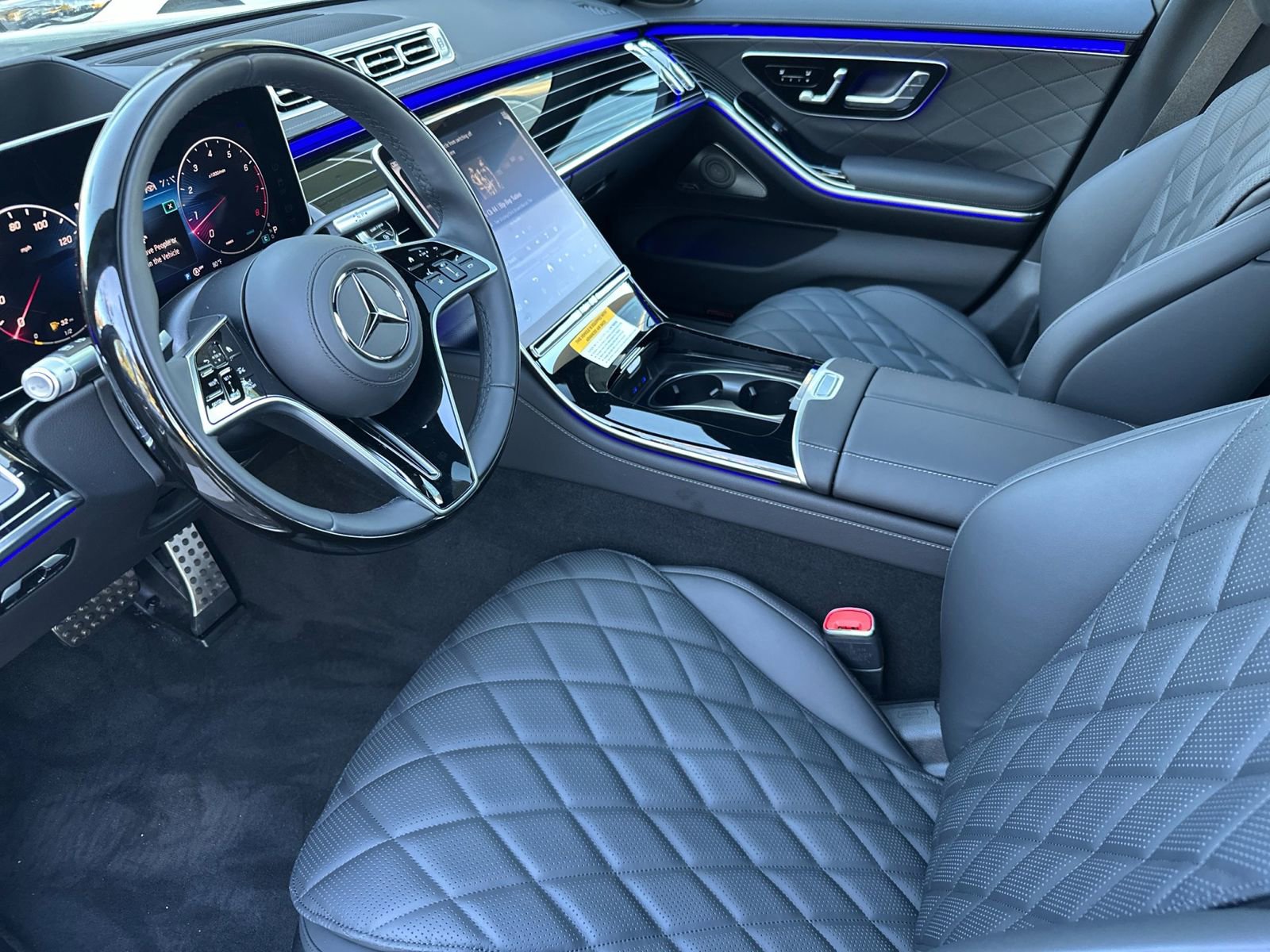 New 2026 Mercedes-Benz S 580 4MATIC Sedan image 10