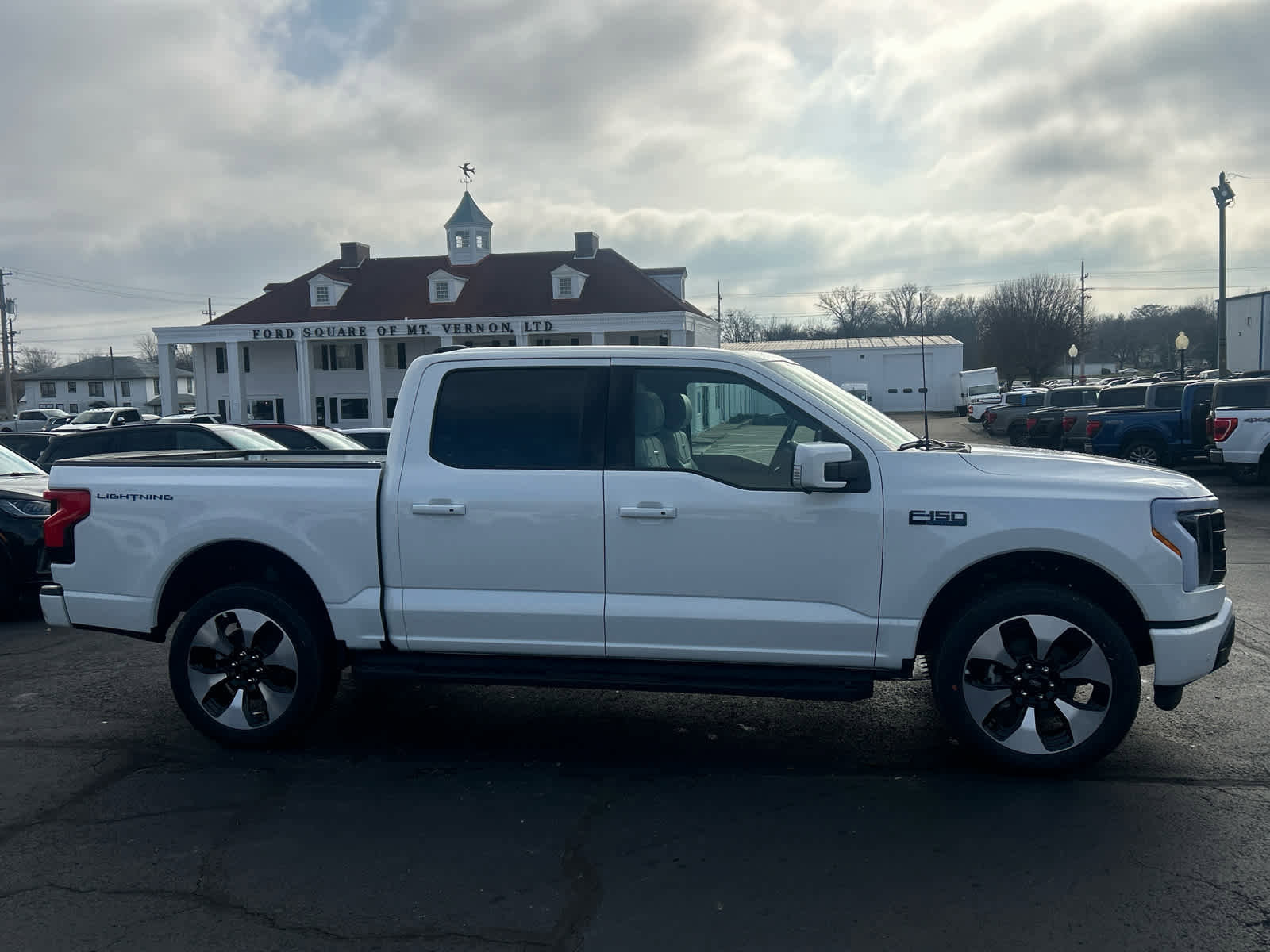 New 2025 Ford F150 Lightning Platinum image 11
