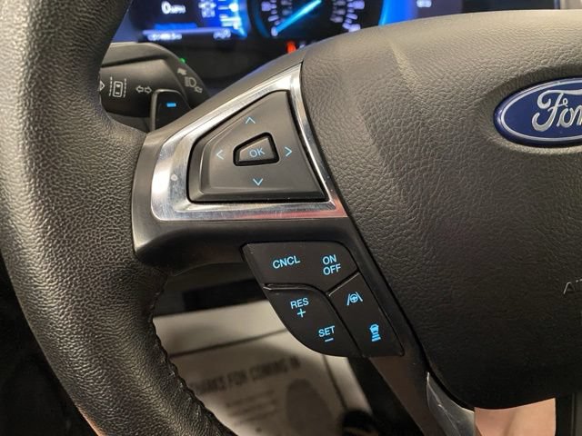 Used 2021 Ford Edge Titanium w/ Equipment Group 301A AWD/4WD image 29