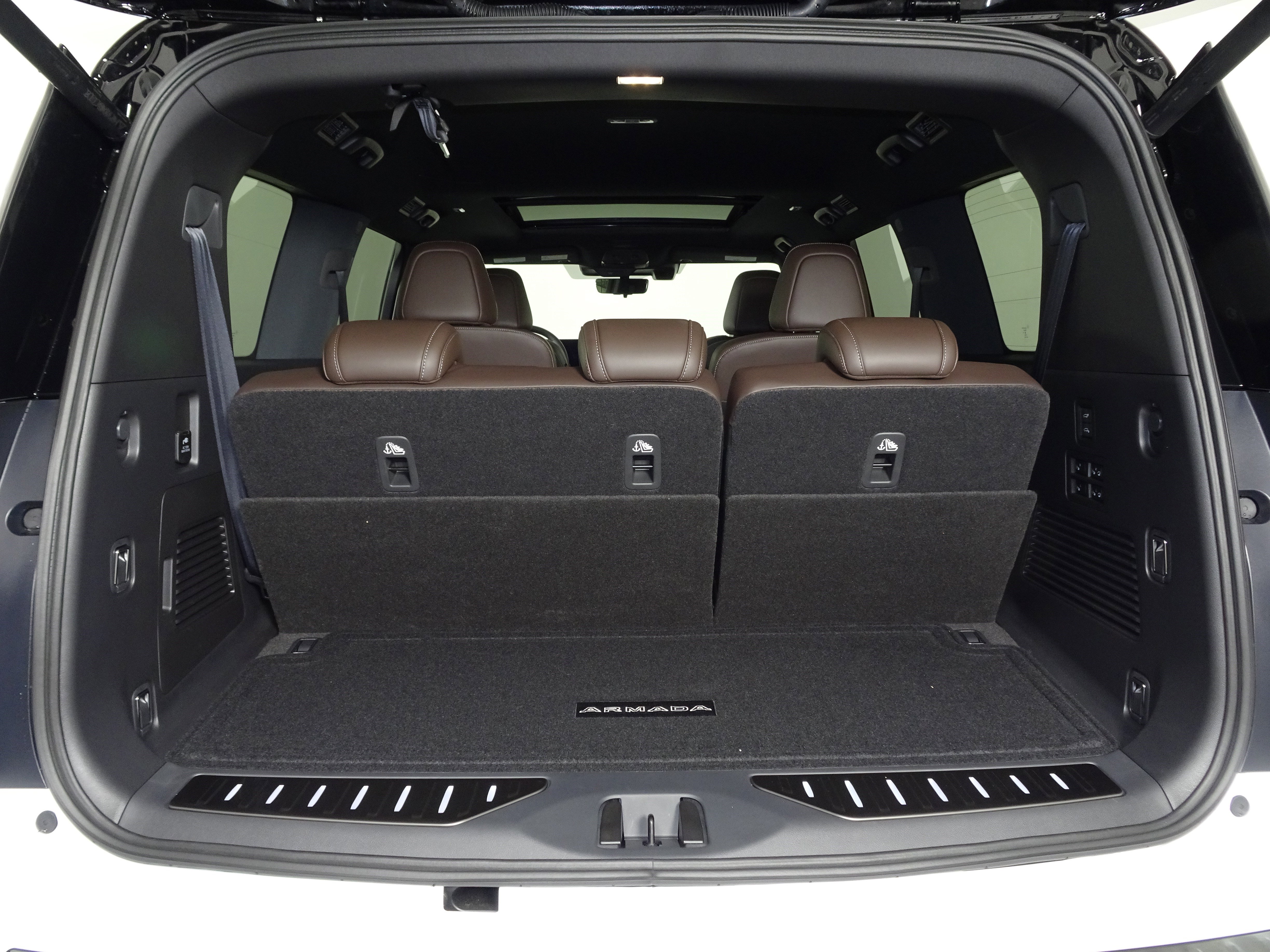 New 2026 Nissan Armada Platinum Reserve image 40