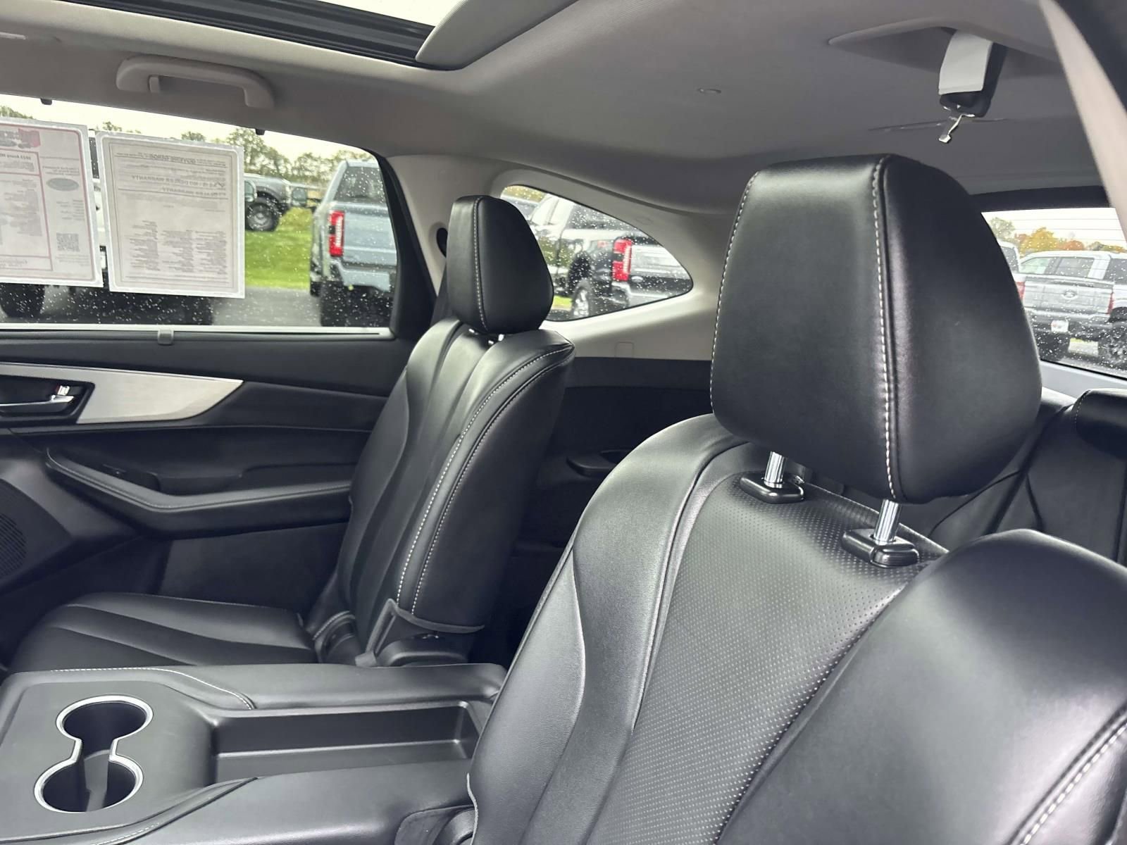 Used 2023 Acura MDX SH-AWD w/ Technology Package image 30