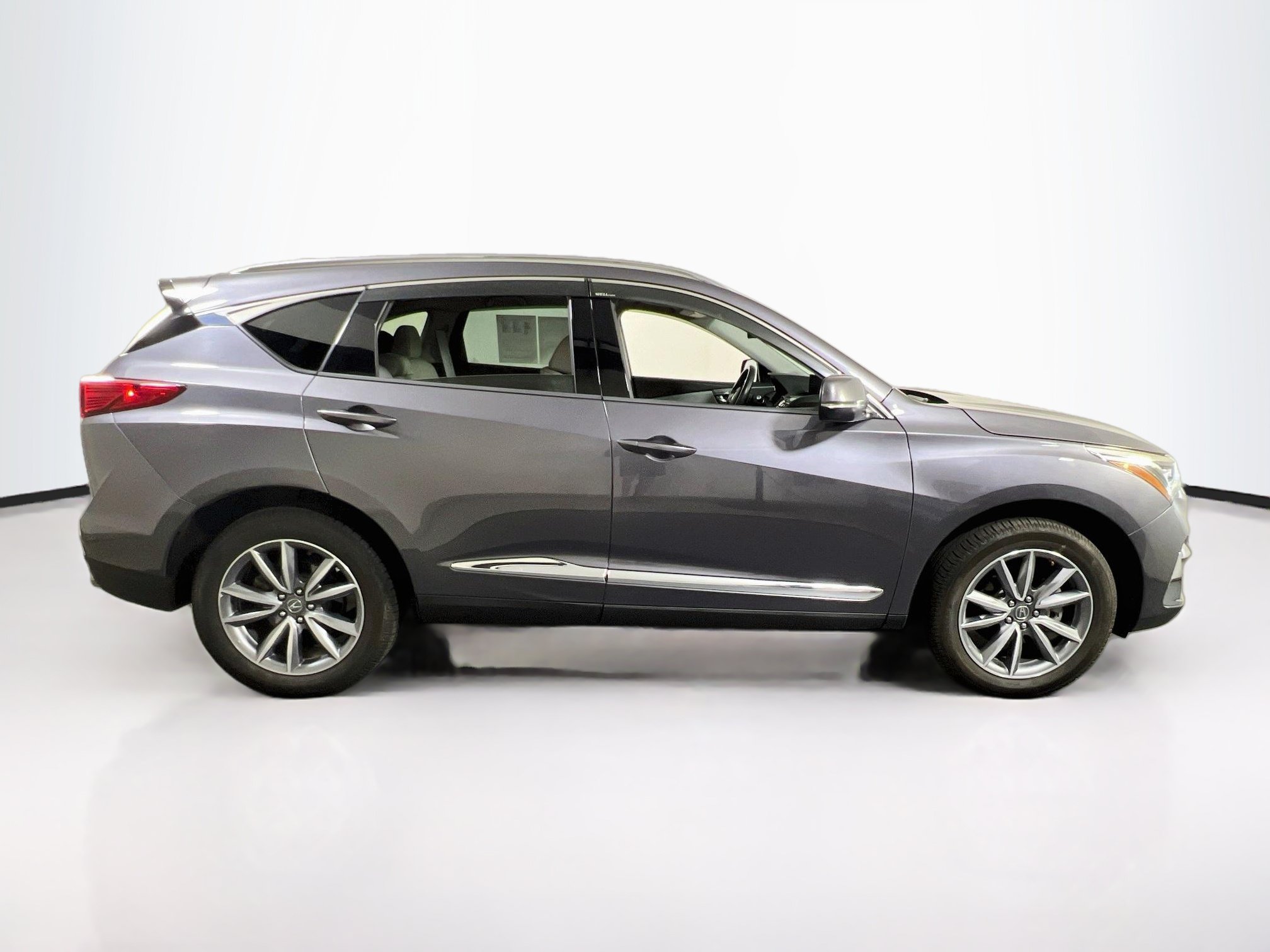 Used 2019 Acura RDX w/ Technology Package AWD/4WD image 4