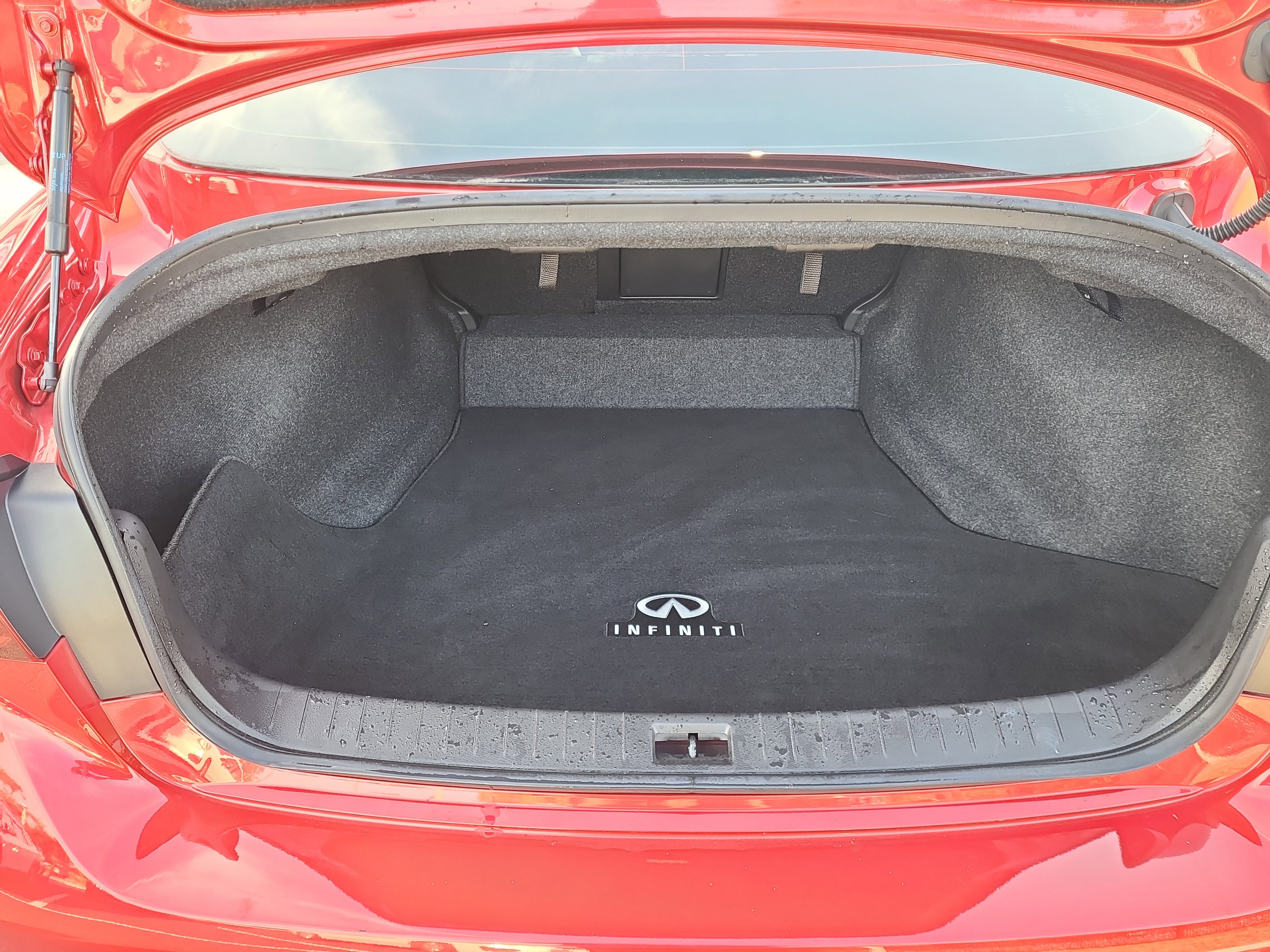 Used 2023 INFINITI Q50 Luxe w/ Cargo Package image 13