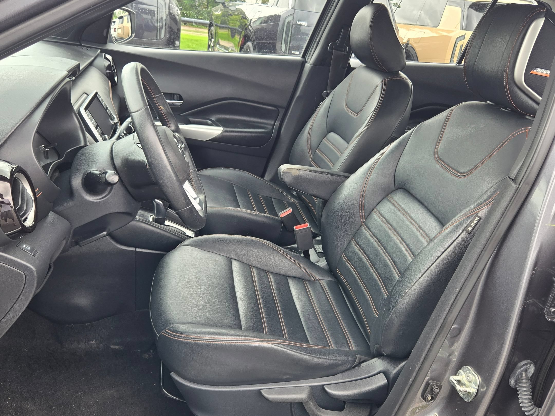Used 2019 Nissan Kicks SR w/ SR Premium Package FWD image 22