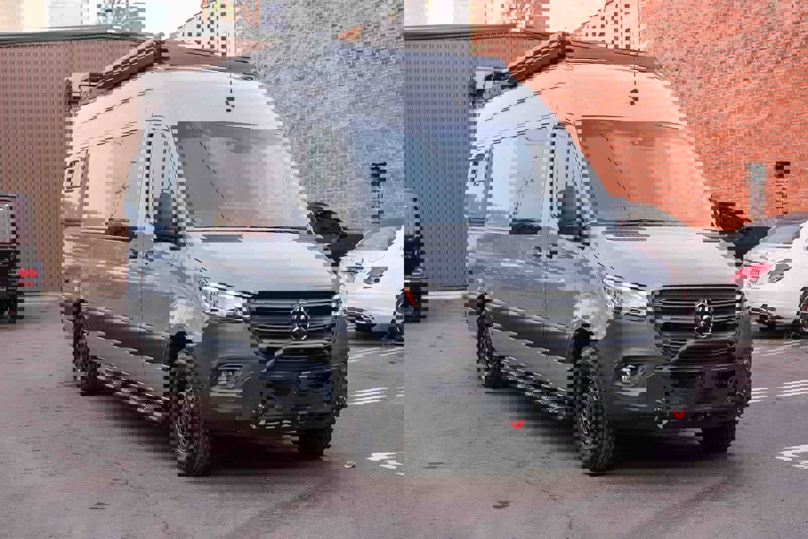 Used 2023 Mercedes-Benz Sprinter 2500 image 2