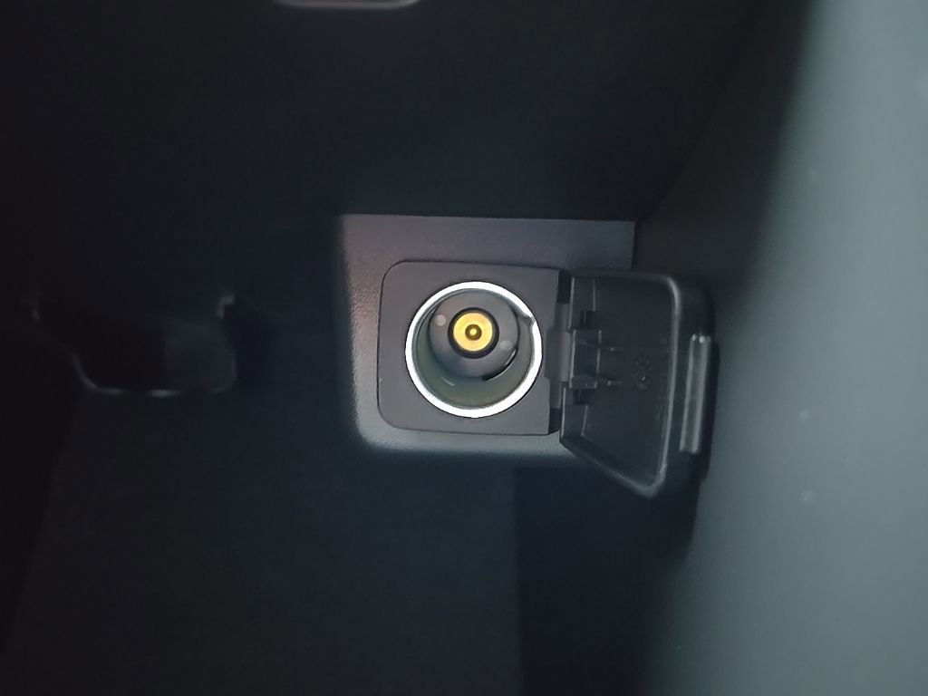 Used 2023 Ford Explorer ST w/ Equipment Group 401A AWD/4WD image 39