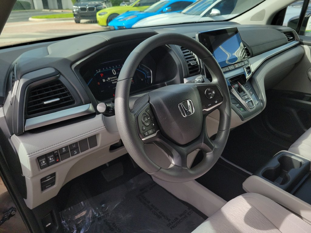 Used 2018 Honda Odyssey EX image 19