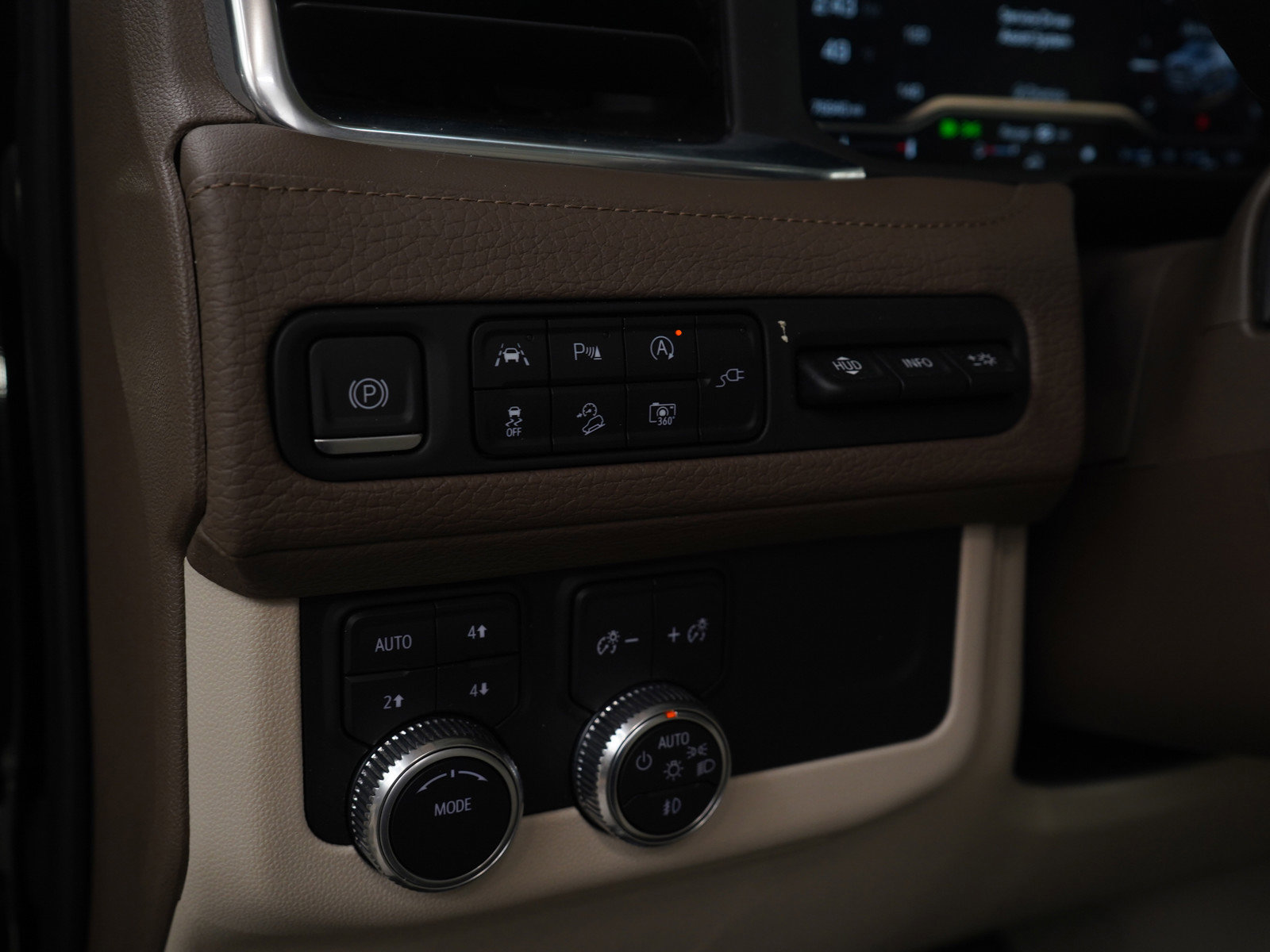 Used 2022 GMC Yukon Denali image 24