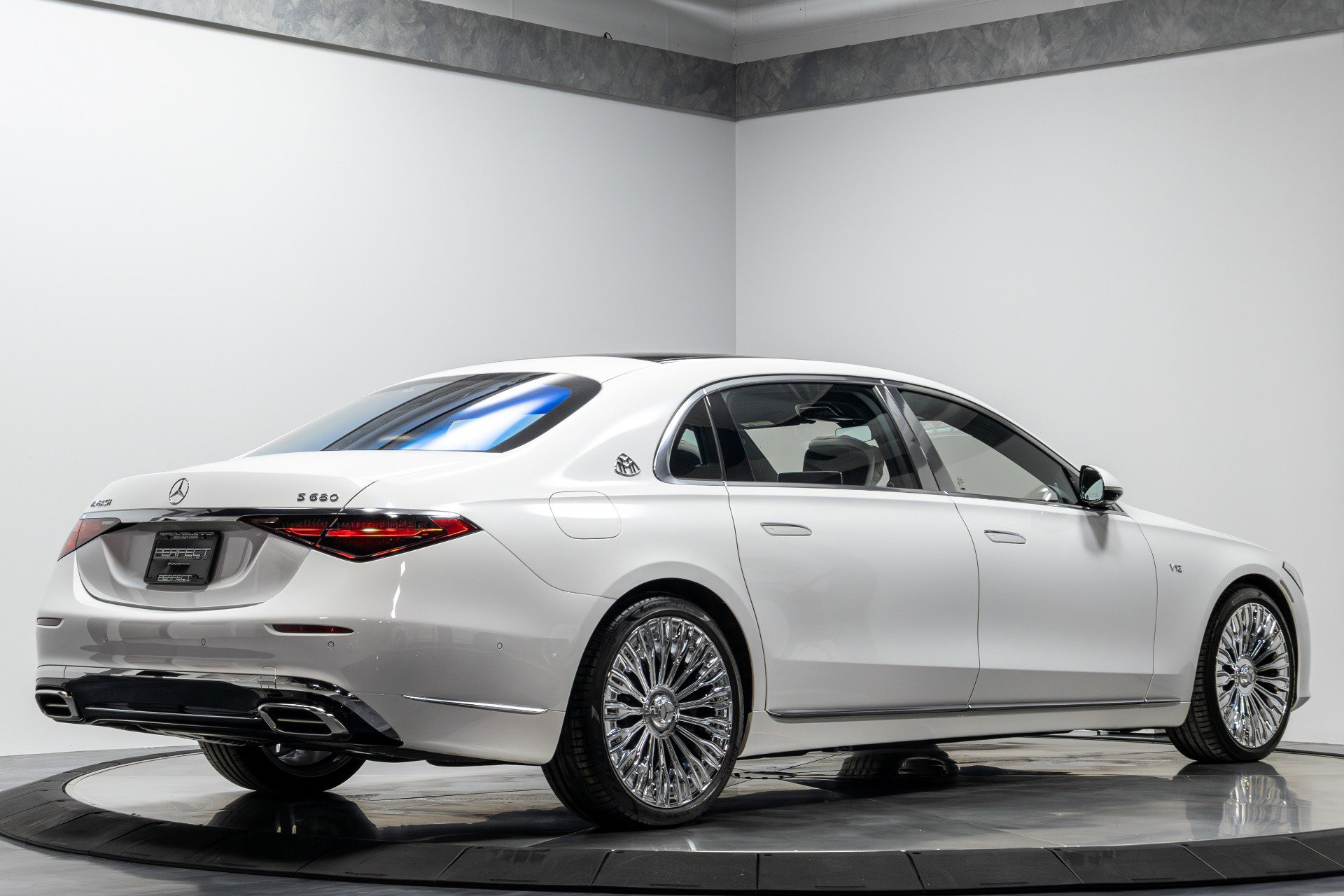 Used 2024 Mercedes-Benz Maybach S 680 Maybach S 680 4MATIC image 13