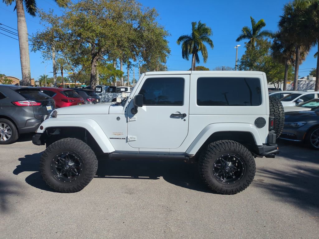 Used 2014 Jeep Wrangler Sahara w/ Connectivity Group image 9