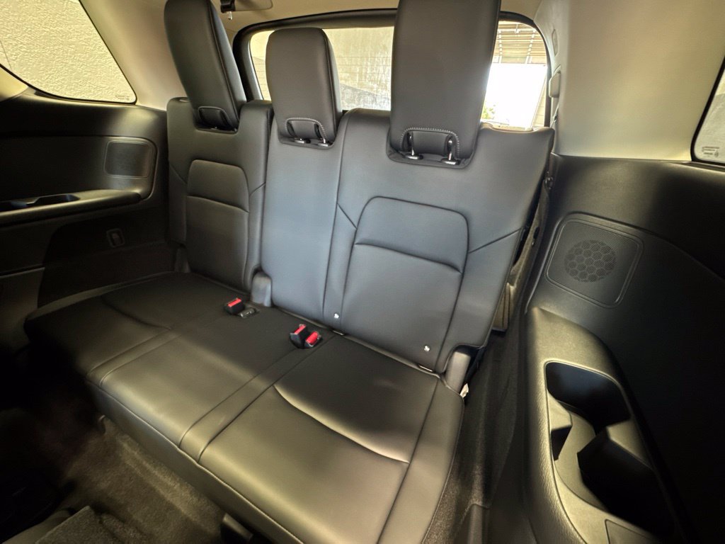 New 2026 Nissan Pathfinder Platinum AWD/4WD image 25