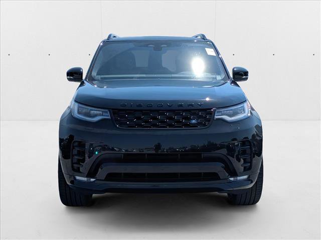 New 2025 Land Rover Discovery Dynamic SE image 6