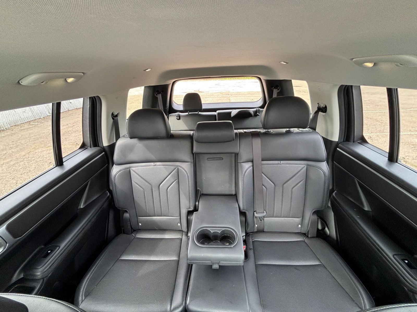 Used 2025 Hyundai Santa Fe SEL AWD/4WD image 41