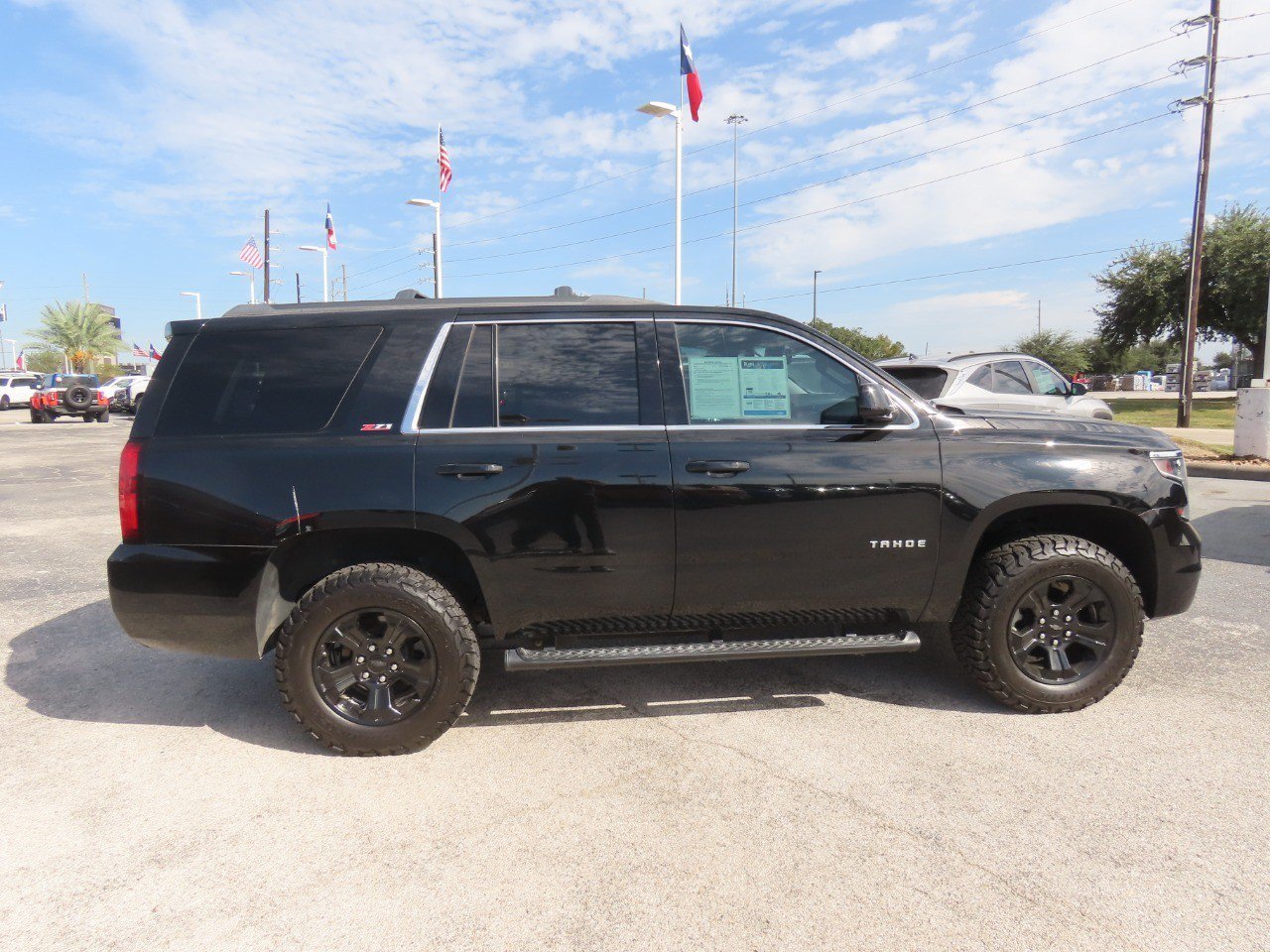 Used 2018 Chevrolet Tahoe LT w/ Z71 Midnight Edition AWD/4WD image 10