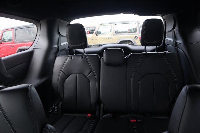 New 2026 Chrysler Voyager LX image 5