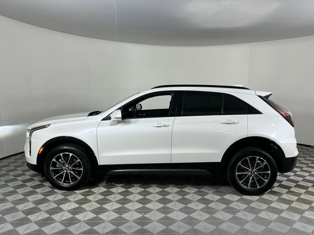 Used 2024 Cadillac XT4 Sport AWD/4WD image 10