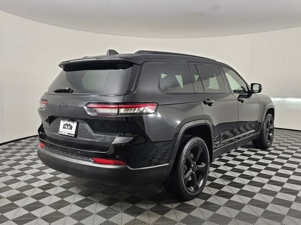 Used 2021 Jeep Grand Cherokee L Altitude image 3