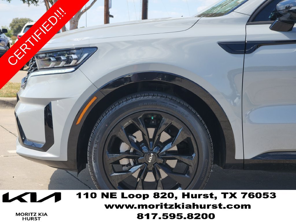 Certified 2023 Kia Sorento SX FWD image 14