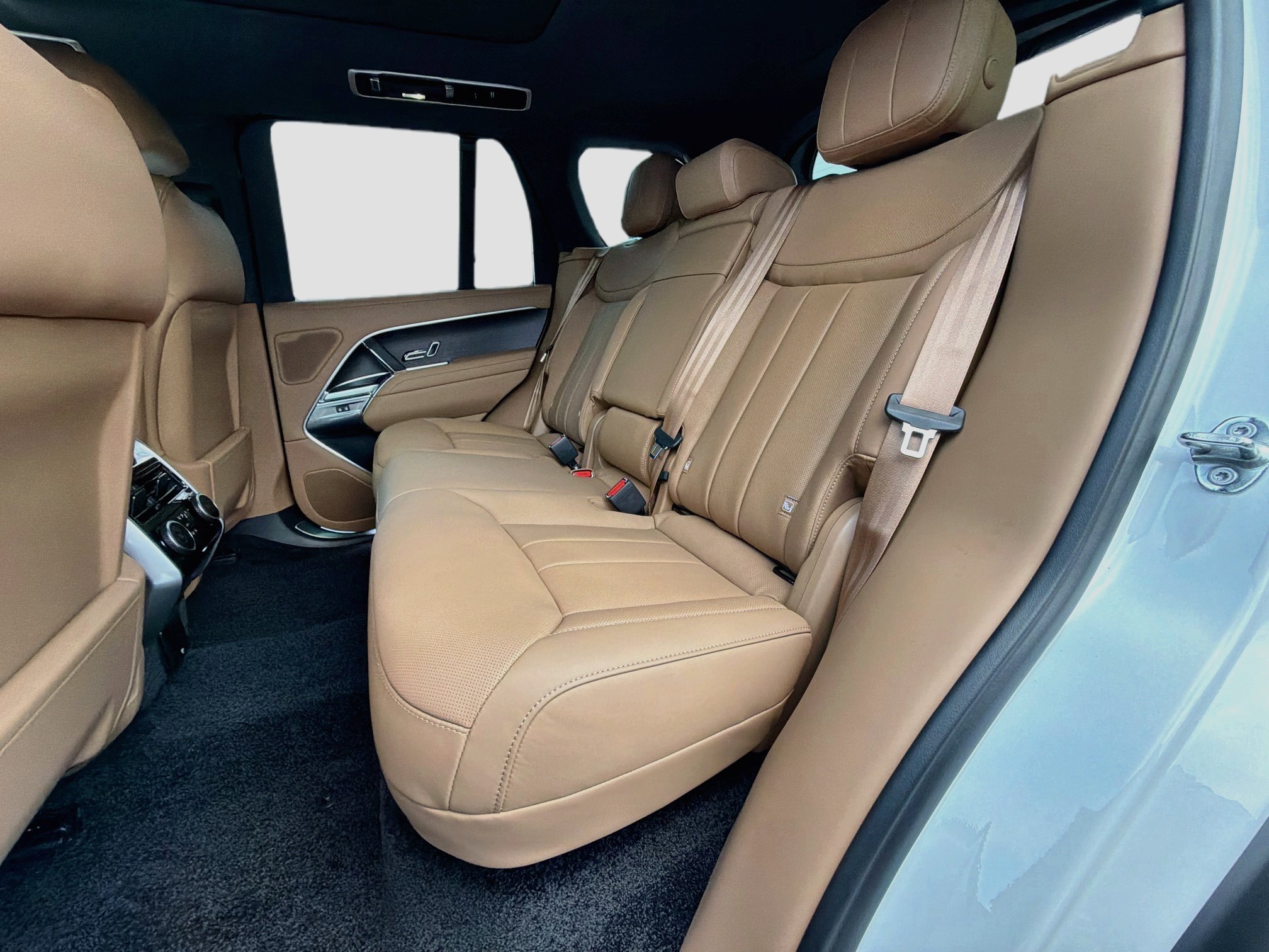 New 2027 Land Rover Range Rover SE AWD/4WD image 21