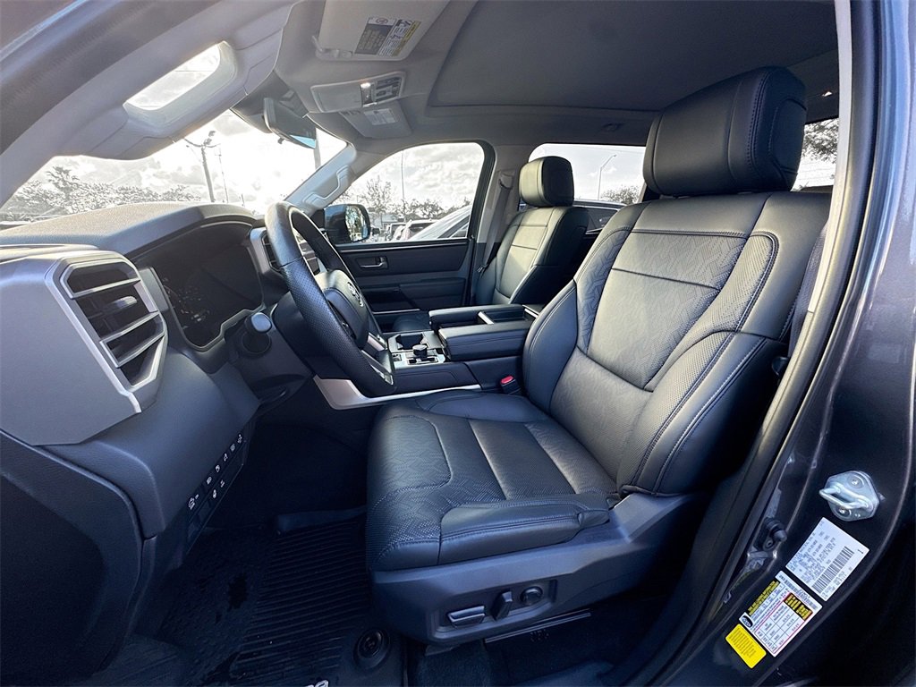 Used 2024 Toyota Tundra Limited image 21