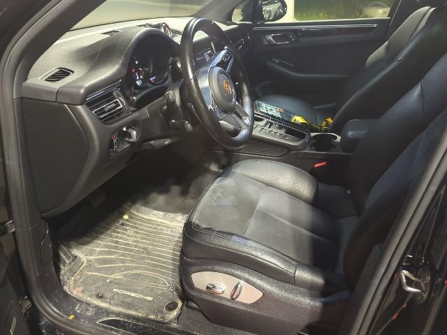 Used 2021 Porsche Macan AWD/4WD image 5