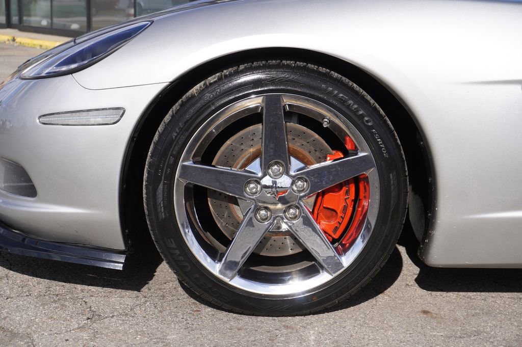 Used 2008 Chevrolet Corvette Convertible w/ Preferred Equipment Group image 11