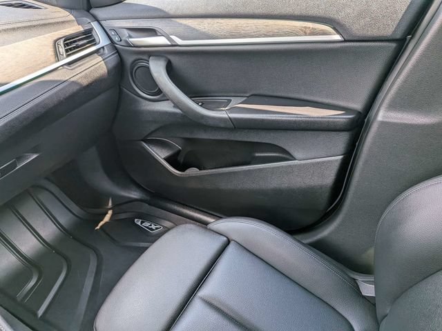 Used 2022 BMW X2 sDrive28i w/ Convenience Package FWD image 20