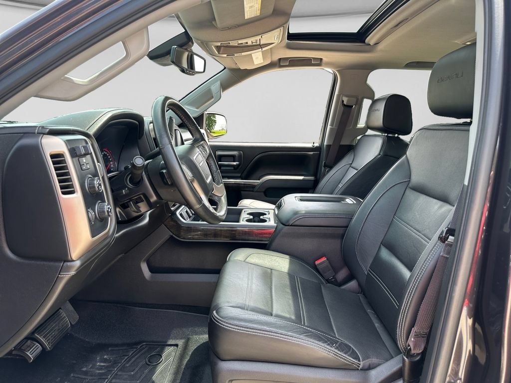 Used 2016 GMC Sierra 1500 Denali w/ Denali Ultimate Package AWD/4WD image 18