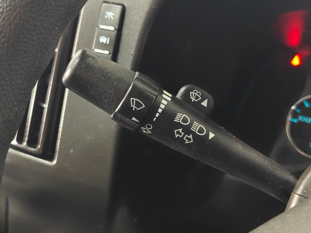 Used 2023 GMC Savana 3500 w/ Power Convenience Package RWD image 10