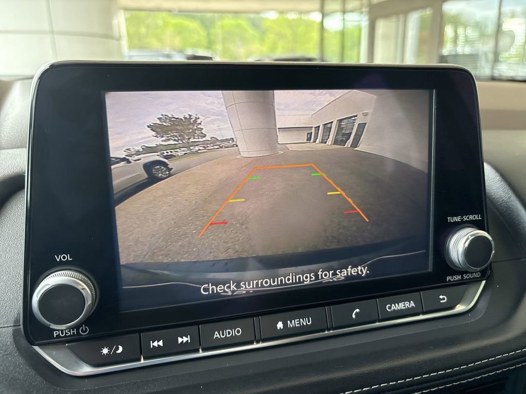 Used 2021 Nissan Rogue S FWD image 14