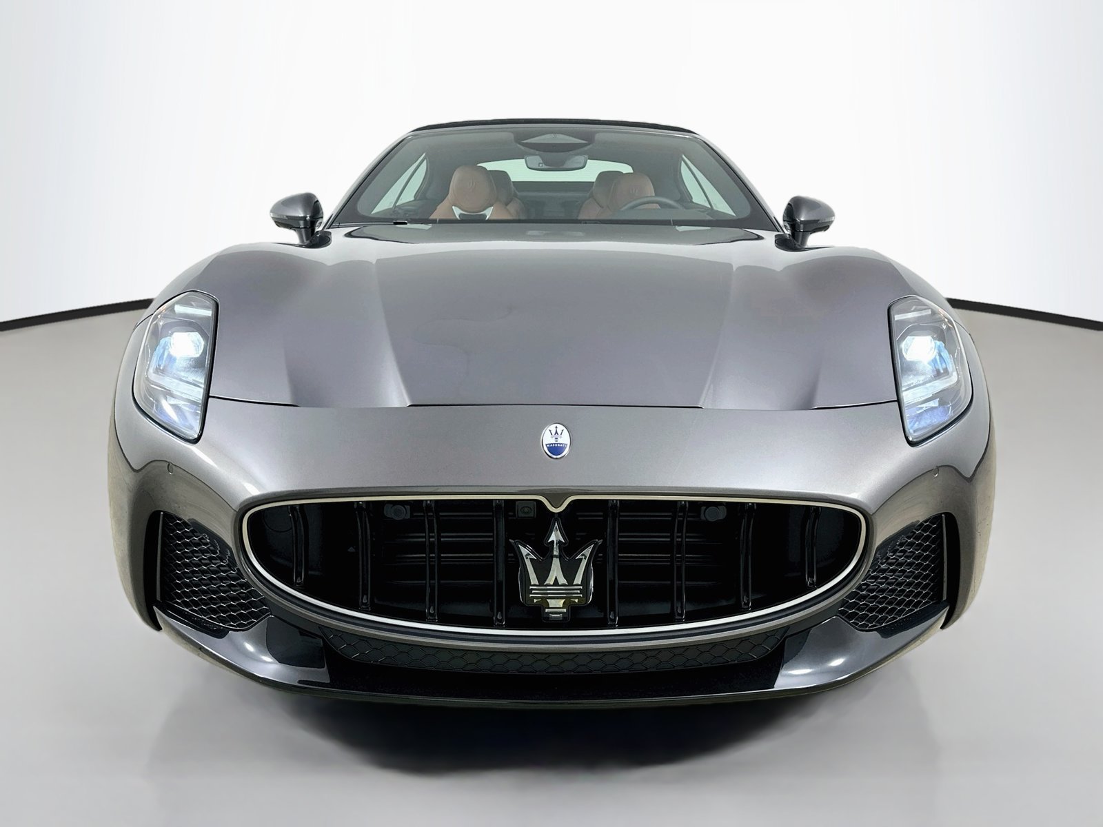 New 2026 Maserati GranCabrio Modena AWD/4WD image 2
