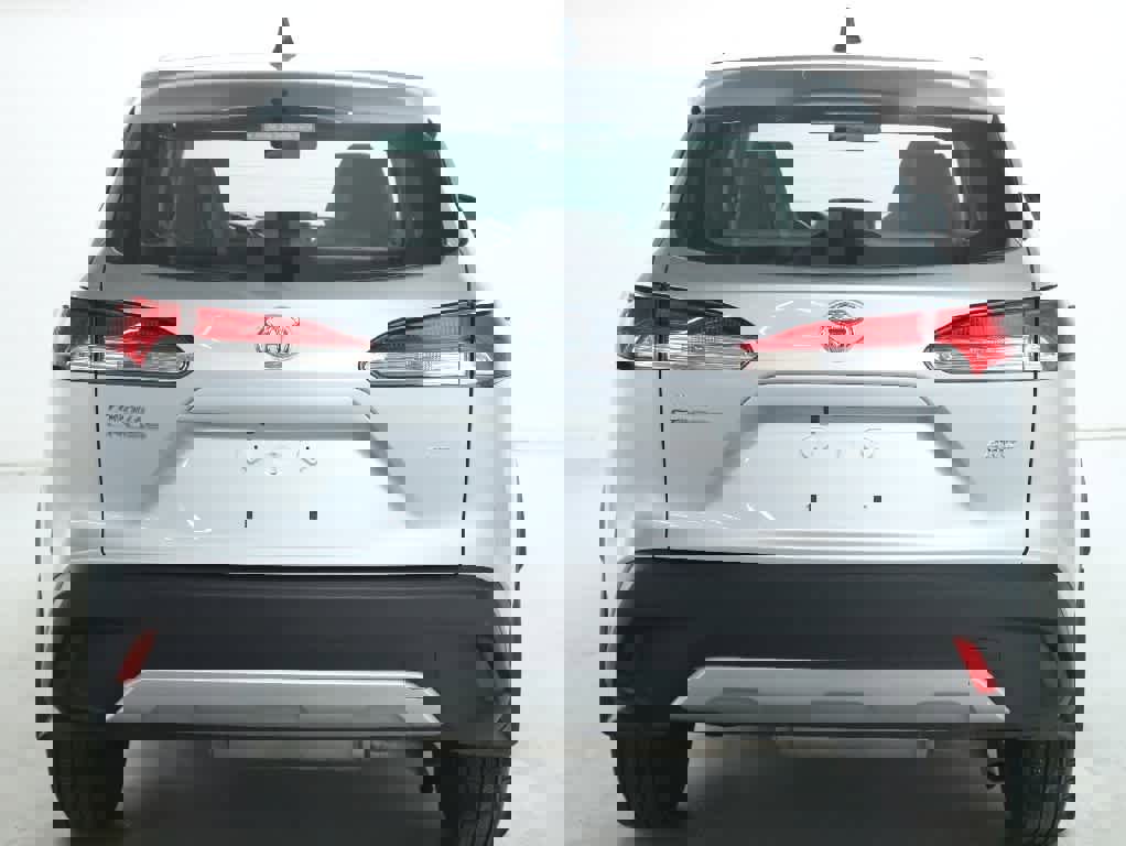 Used 2023 Toyota Corolla Cross L image 39