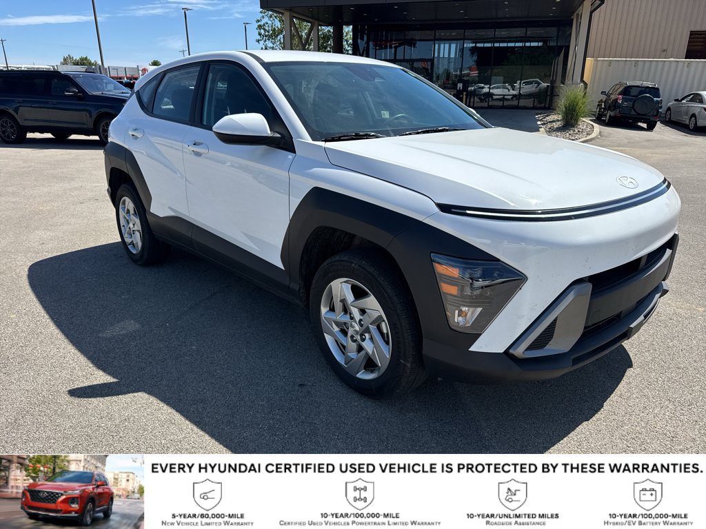 Used 2024 Hyundai Kona SE AWD/4WD image 1