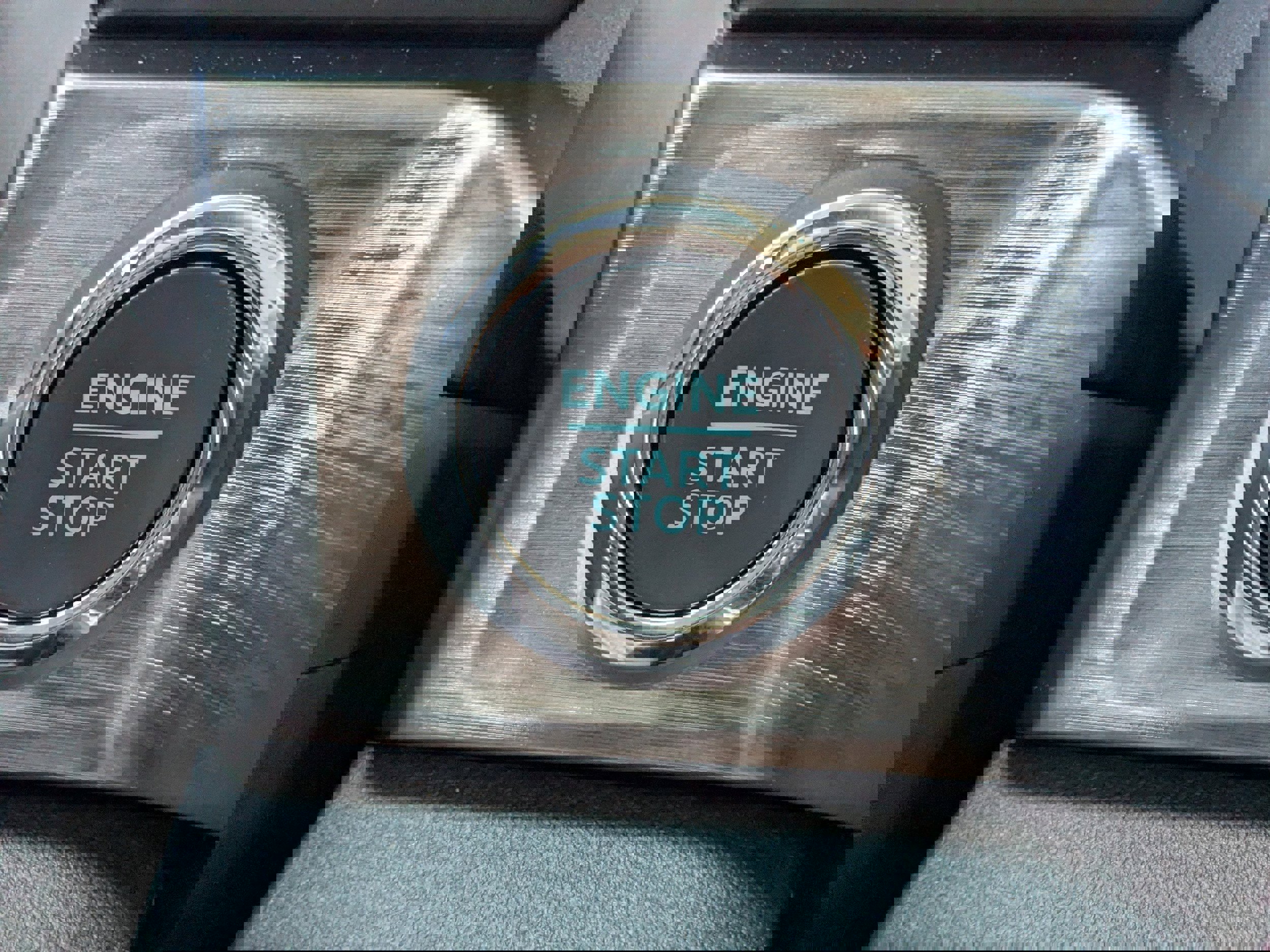 New 2025 Ford F250 Lariat w/ Lariat Ultimate Package image 25