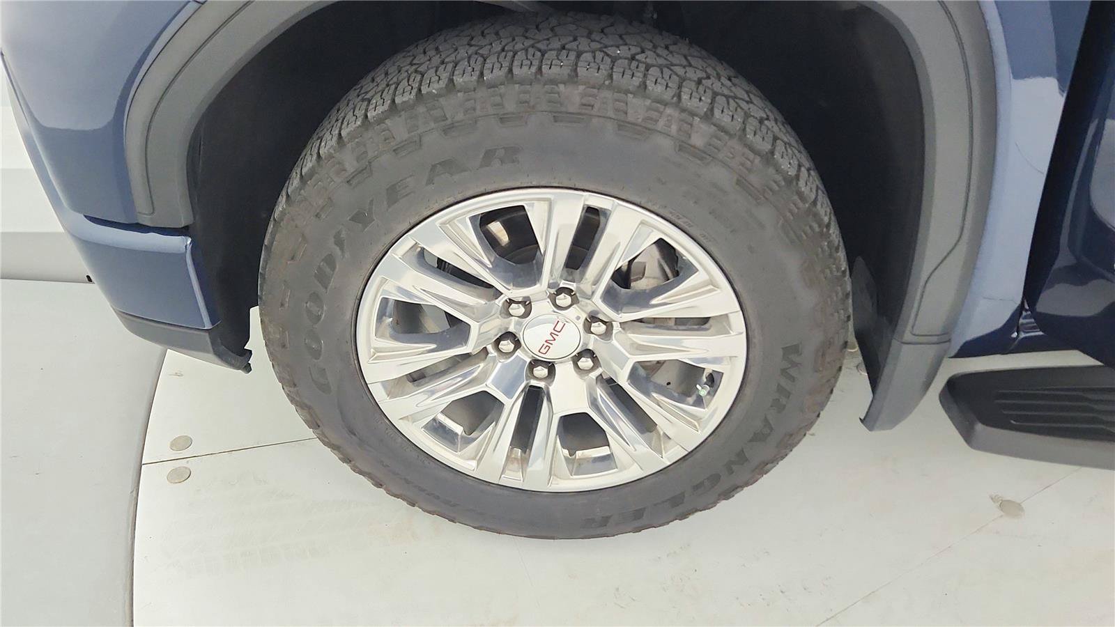 Used 2023 GMC Sierra 1500 Denali AWD/4WD image 40