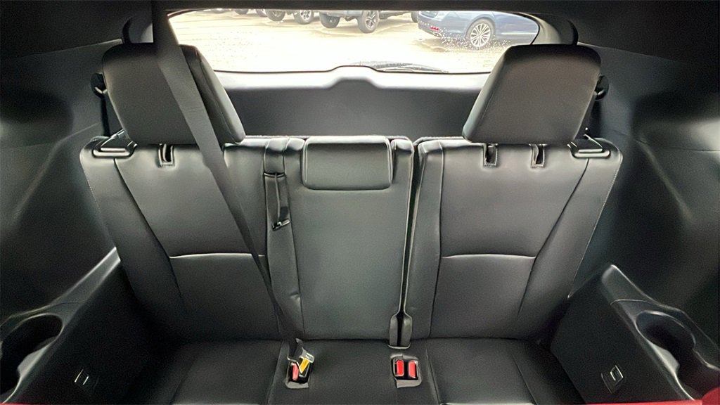 Used 2022 Toyota Highlander XSE image 34