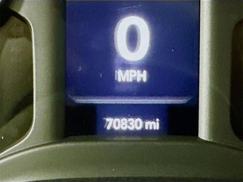 Used 2019 RAM 2500 Tradesman w/ Chrome Appearance Group image 14