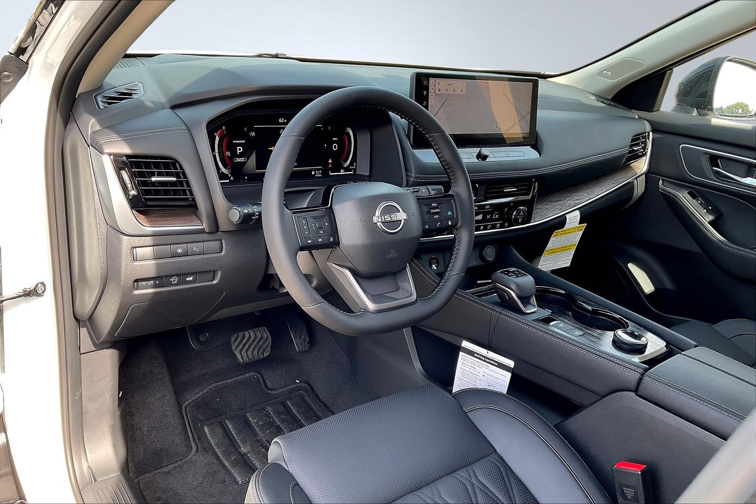 New 2026 Nissan Rogue Platinum w/ Platinum Premium Package image 7