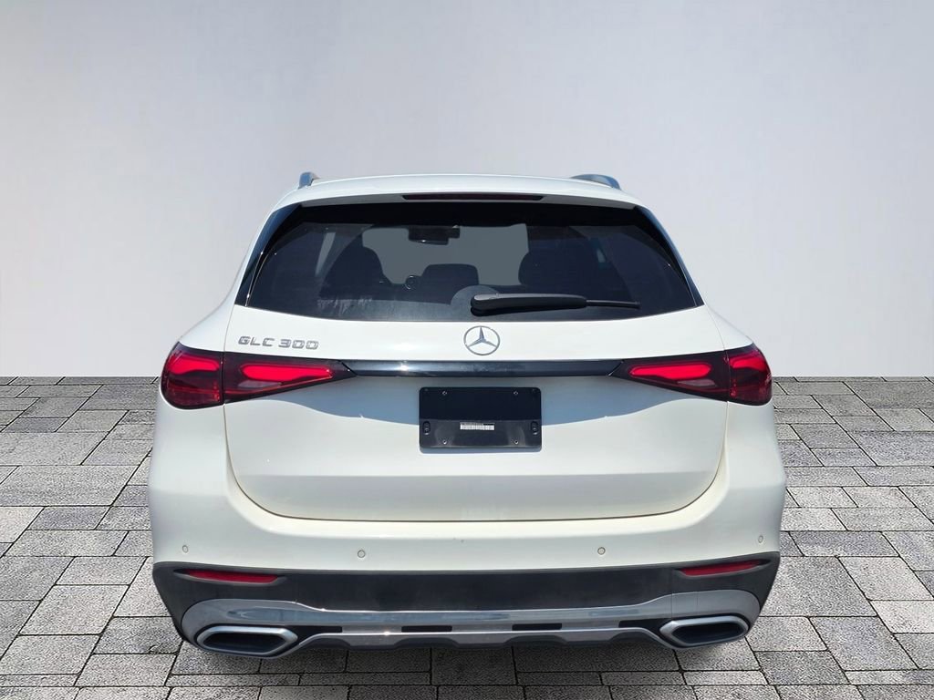 Certified 2025 Mercedes-Benz GLC 300 image 6