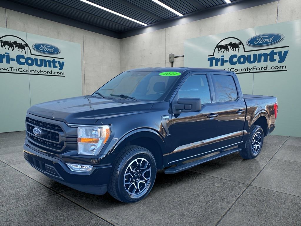 Used 2022 Ford F150 XLT w/ Equipment Group 301A Mid image 3