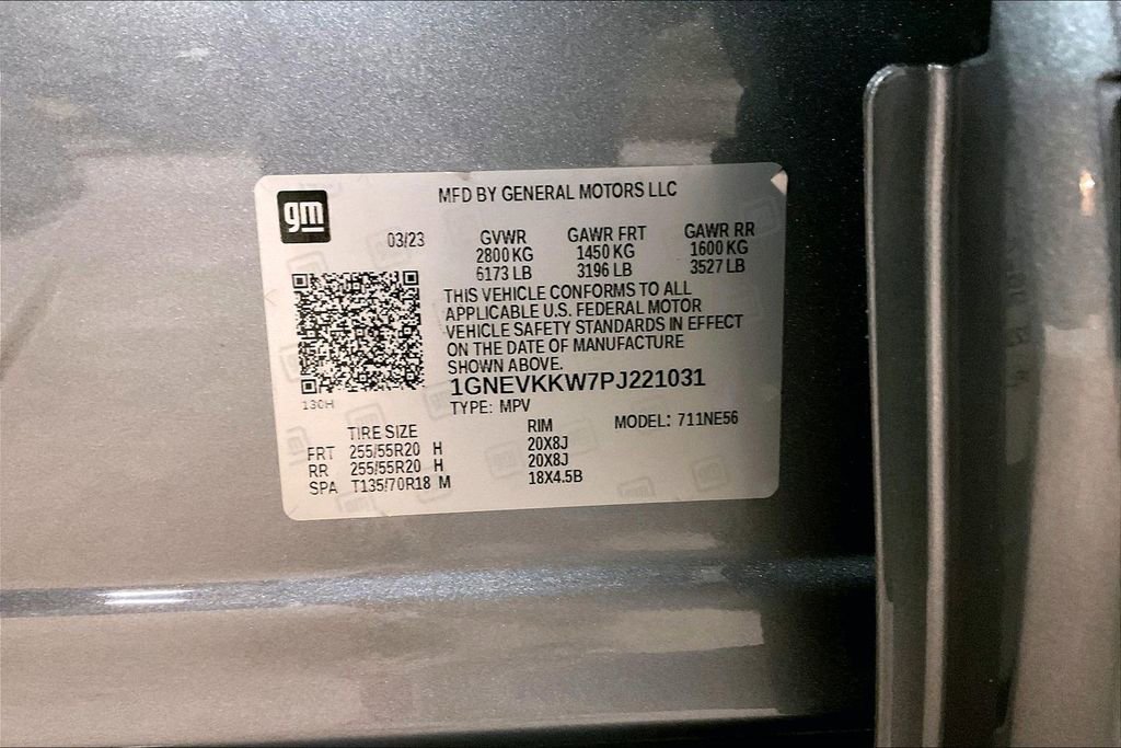 Used 2023 Chevrolet Traverse Premier w/ LPO, Floor Liner Package AWD/4WD image 30