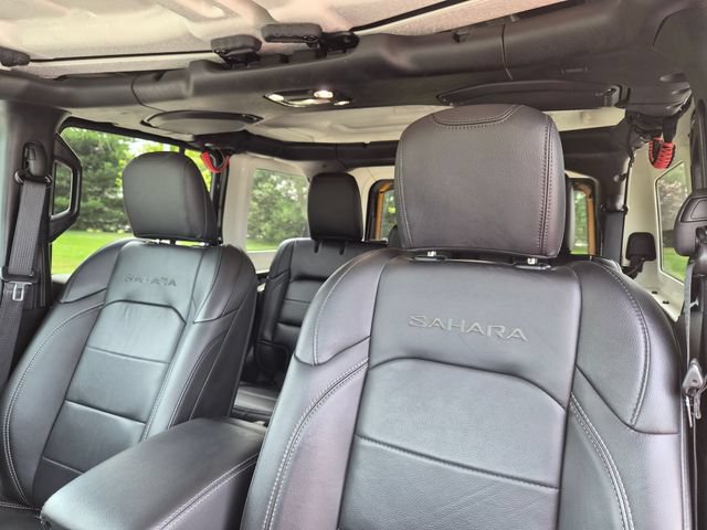 Used 2021 Jeep Wrangler Unlimited Sahara AWD/4WD image 14