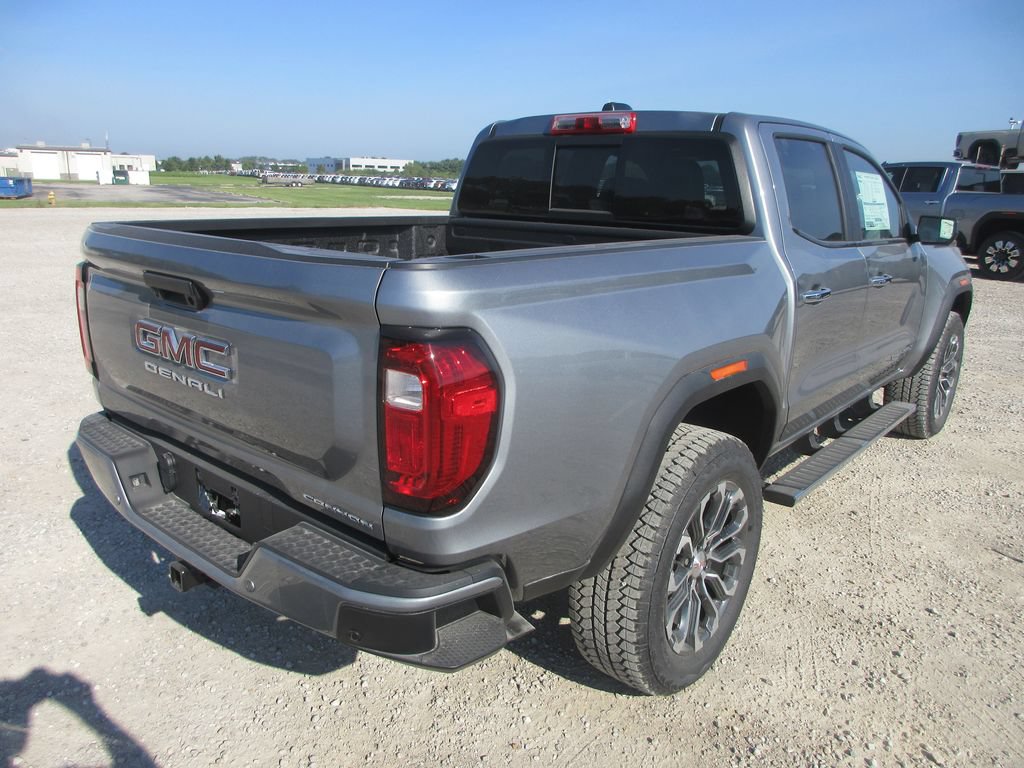 New 2026 GMC Canyon Denali AWD/4WD image 5
