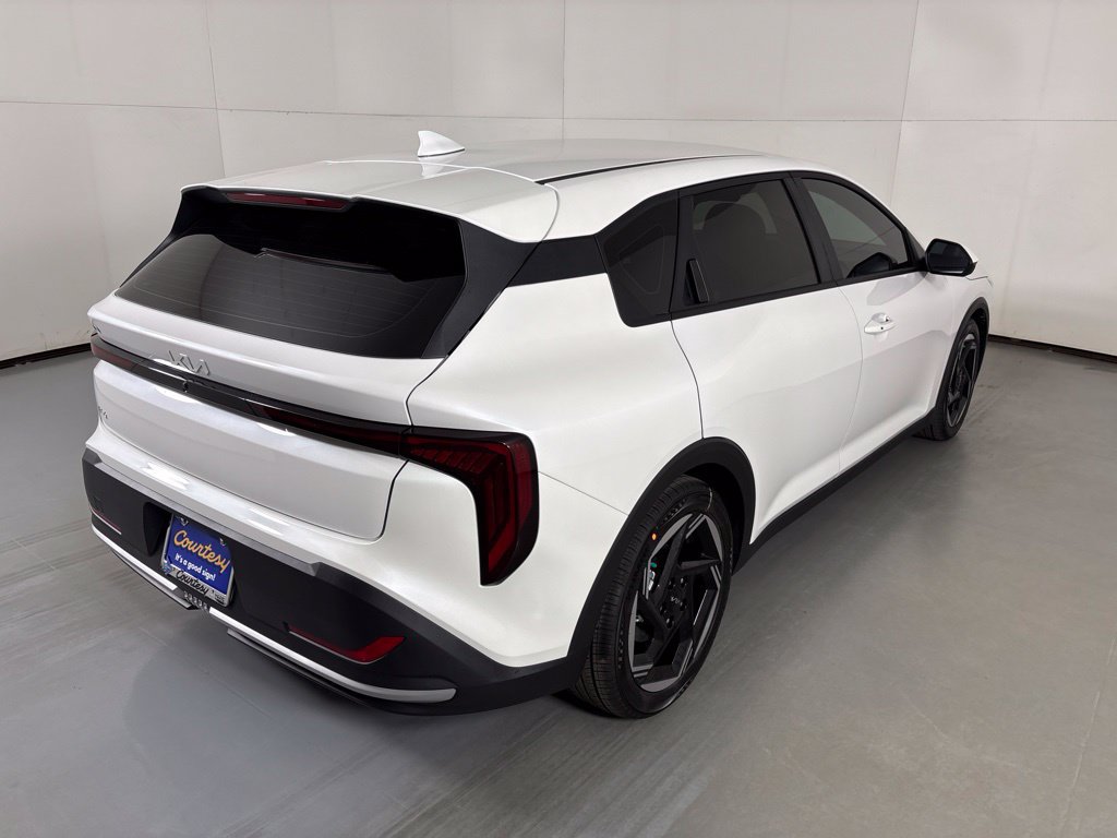 New 2026 Kia K4 EX FWD image 8