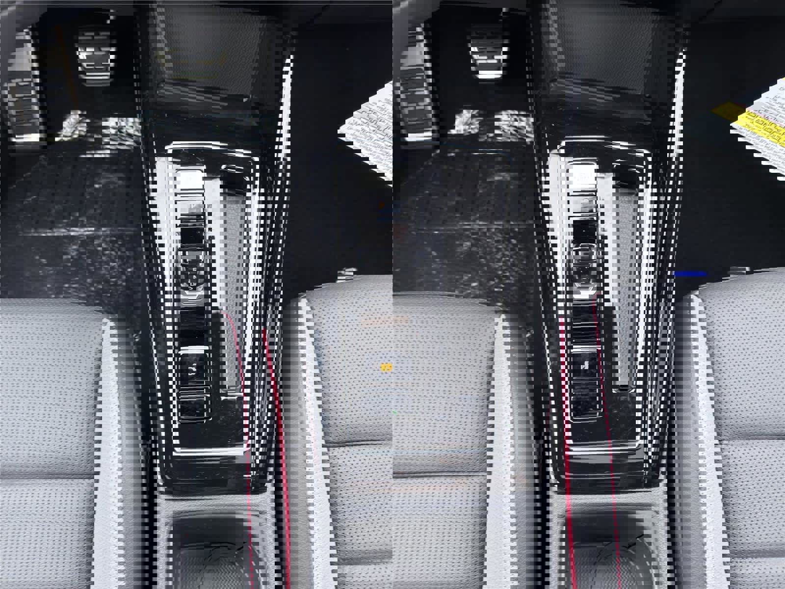 New 2026 Volkswagen GTI SE FWD image 13