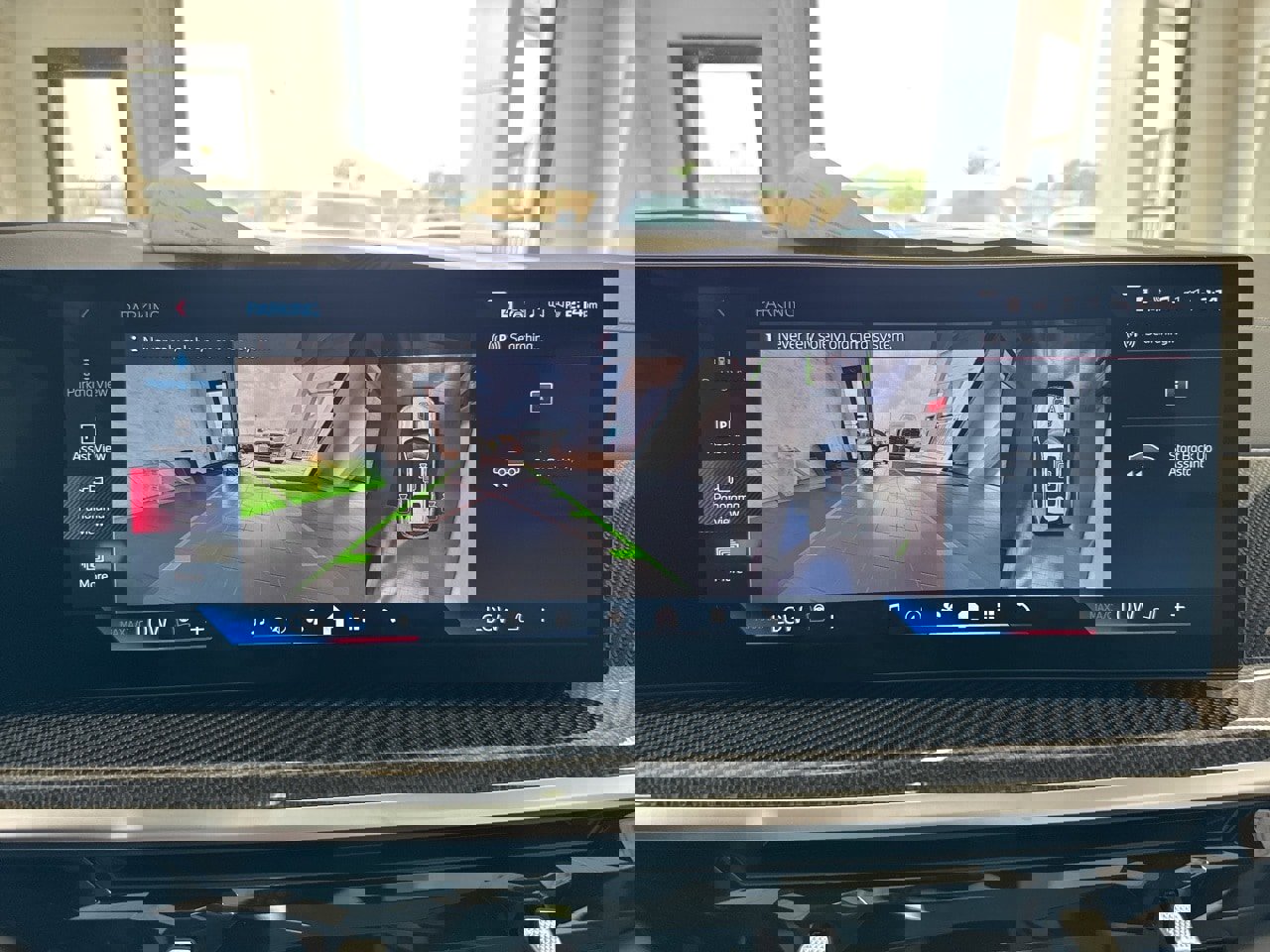 New 2026 BMW X7 M60i image 32