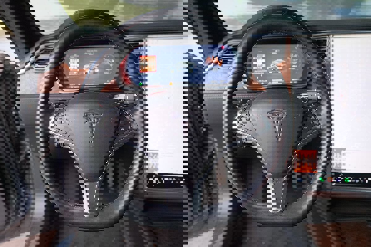 Used 2017 Tesla Model S 100D image 15