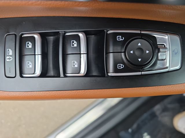 Used 2024 Kia Telluride AWD image 44